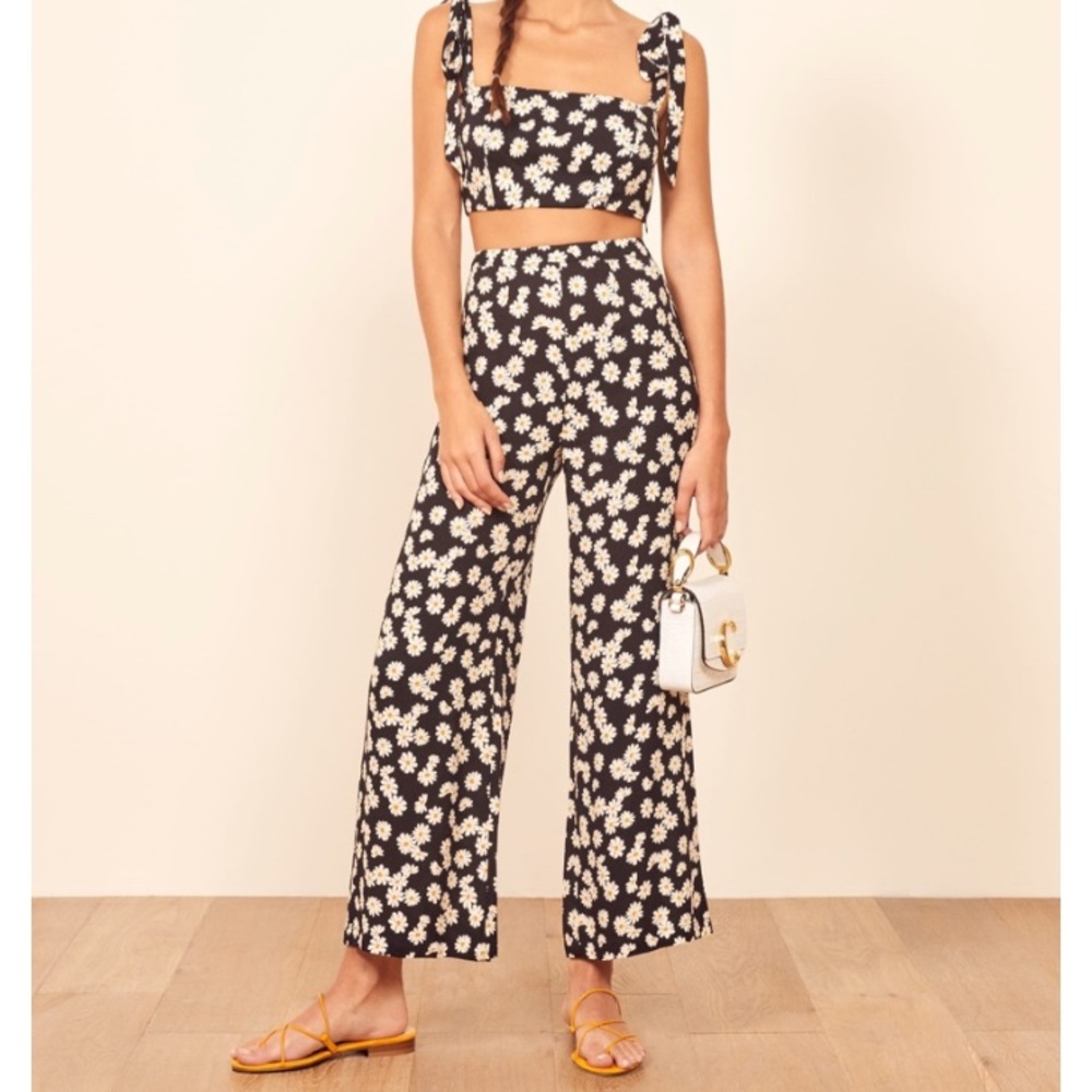 Reformation Daisy Set